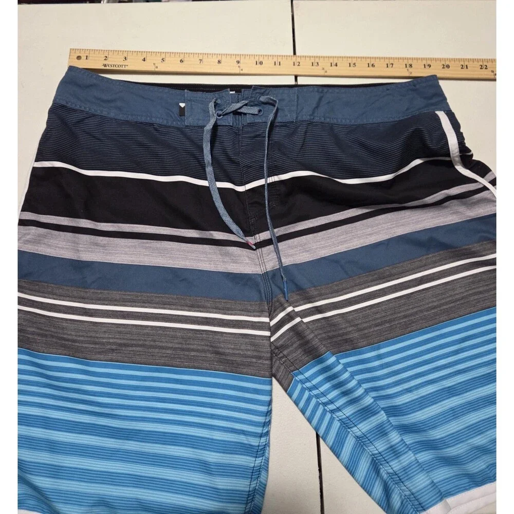Quiksilver Men Boardshorts Size 38 Striped Swim Trunks Blue Black Grey Hook Loop
